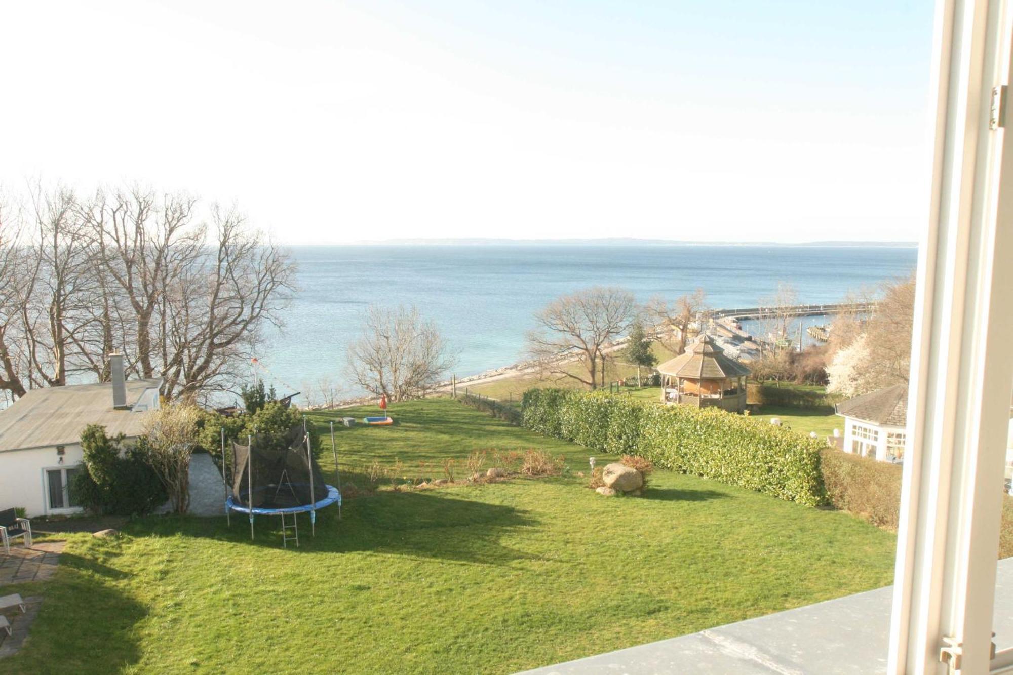 Villa Feodora - Das Haus Mit Dem Einzigartigen Seeblick Sassnitz Exteriér fotografie